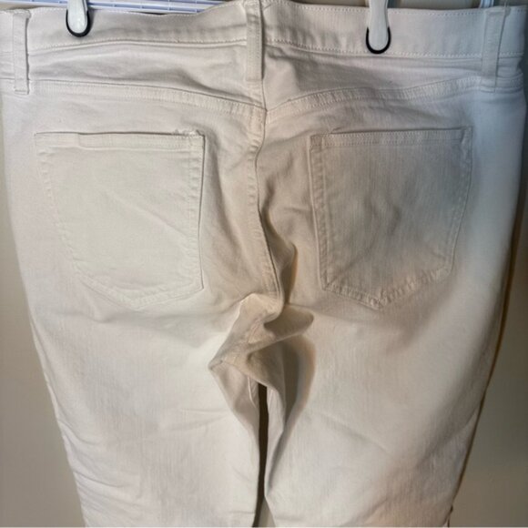 GAP Regular Classic Straight Leg White Denim Jeans Summer Pants Cigarette - Picture 10 of 12